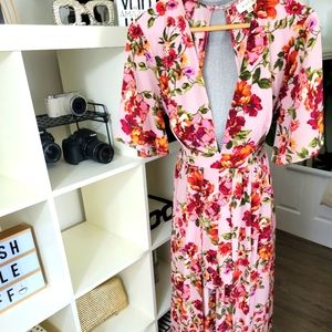 FLORAL MAXI DRESS